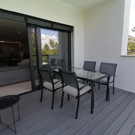 Nautis * Пьештяни